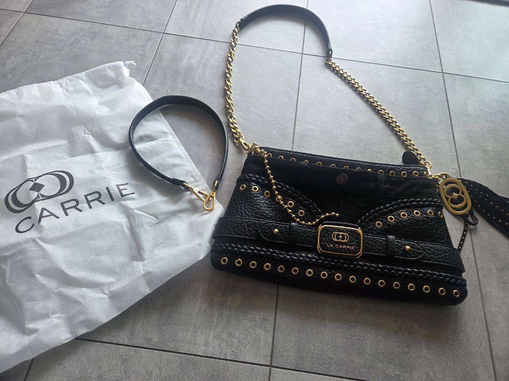 Borse da donna: neu! original La Carrie bag – Nuovo (secondo la descrizione) da bellinzona venduto da zeus6535