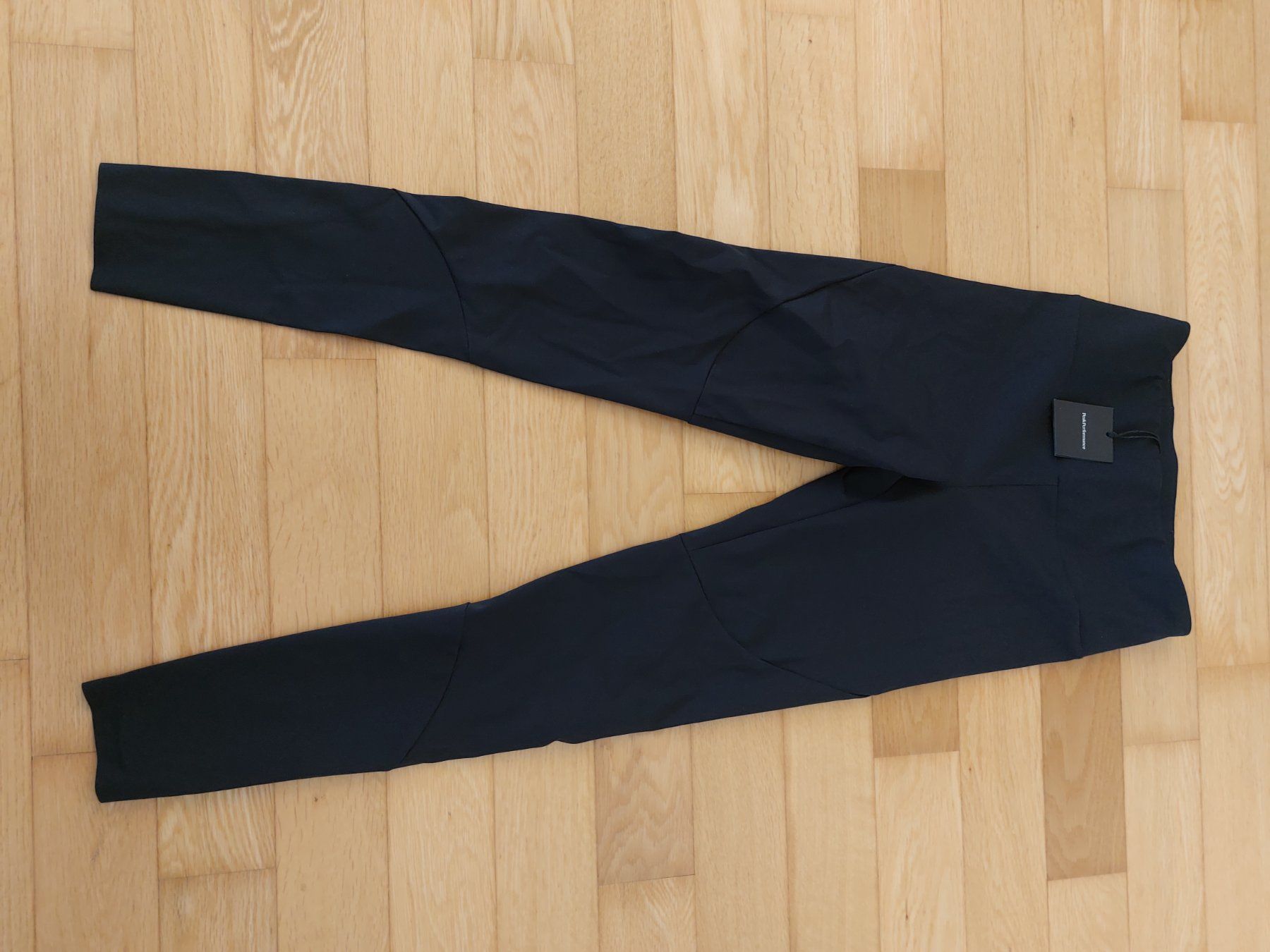 Peak Performance Leggings: legging de sport Peak Performance – Neu und originalverpackt aus Fribourg von charlottej02