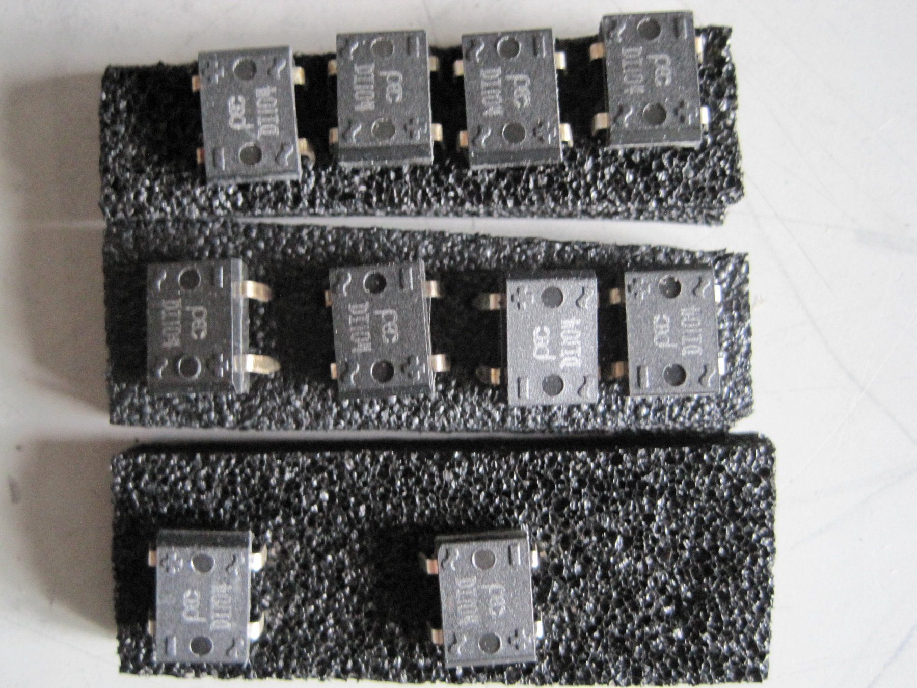 Elektronikbauteile: 10 Gleichrichter DI 104 – Neu (gemäss Beschreibung) aus Dietwil von Jaenzi