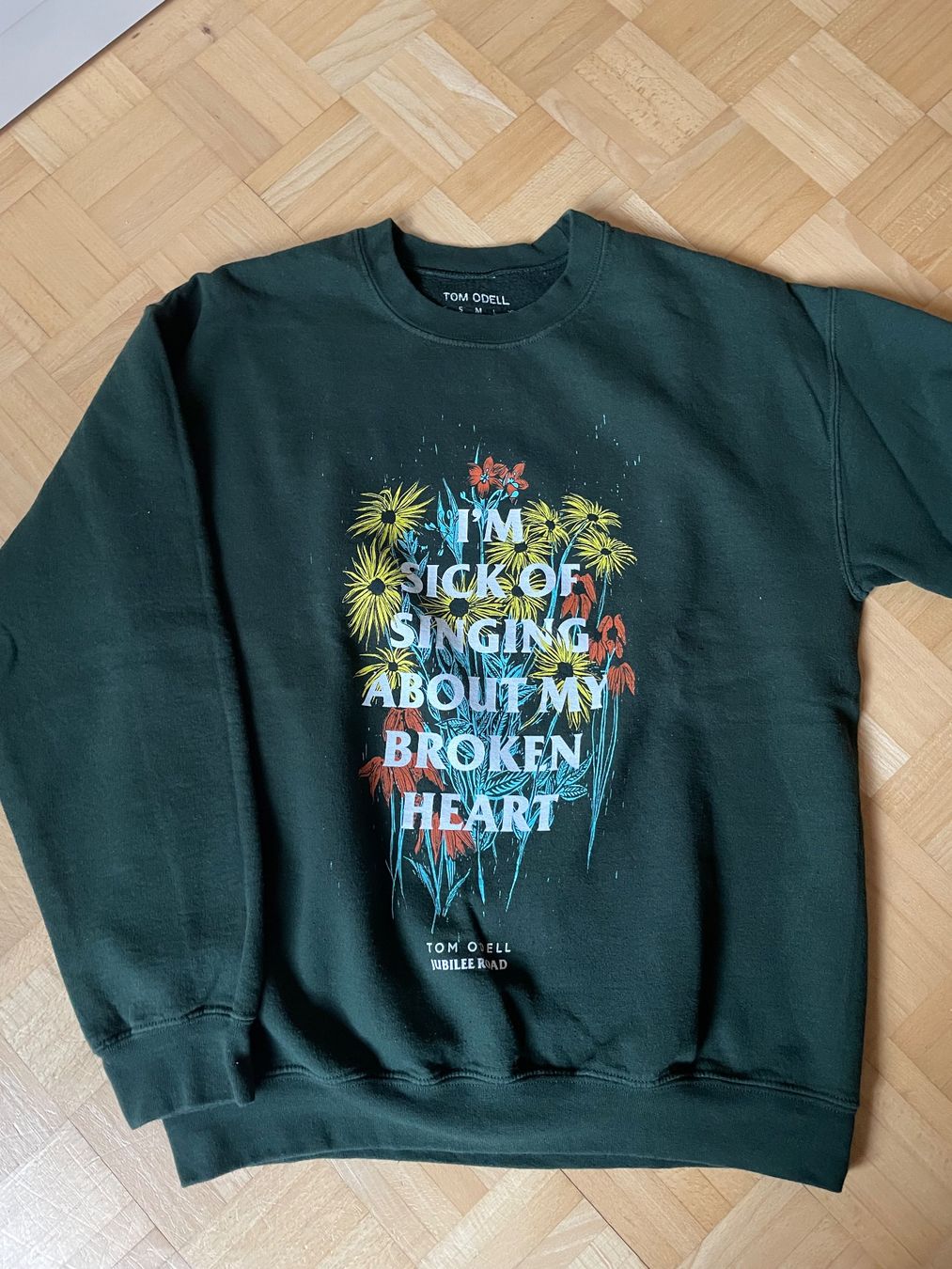 Maglioni & Felpe: Tom Odell Hoodie – Usato da Zürich venduto da mar_xfn9