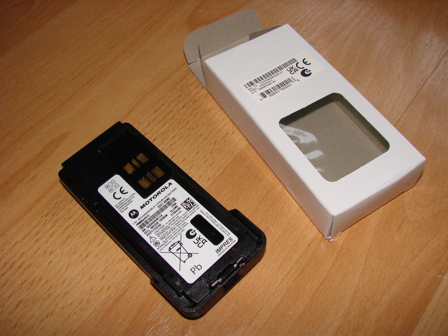 Motorola Radiocomunicazione: Motorola Akku DP4400e – Nuovo e nell'imballaggio originale da Niederuzwil venduto da Rade 2