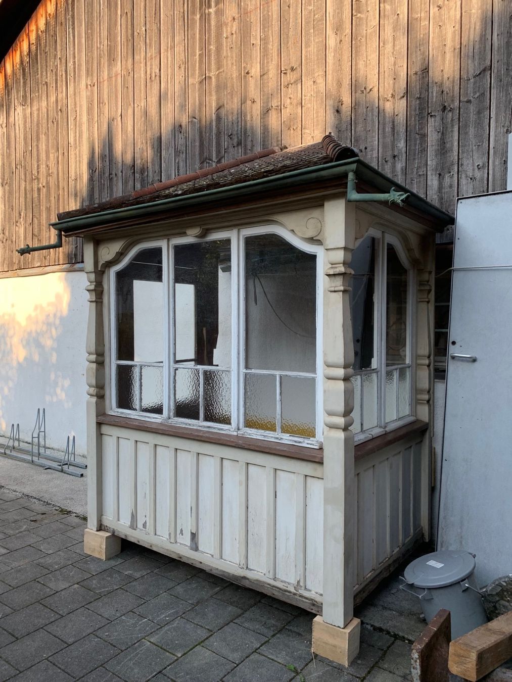 Casette da giardino & serre: Ganzer Windfang Gartenhäuschen Kabäuschen Unterstand 1890 – Usato da Wallisellen venduto da zappenduster 3