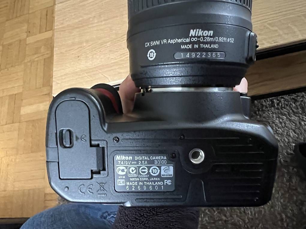 Nikon Fotocamera: Nikon Spiegelreflexkamera mit Objektiv – Usato da Thun venduto da milbrena 2