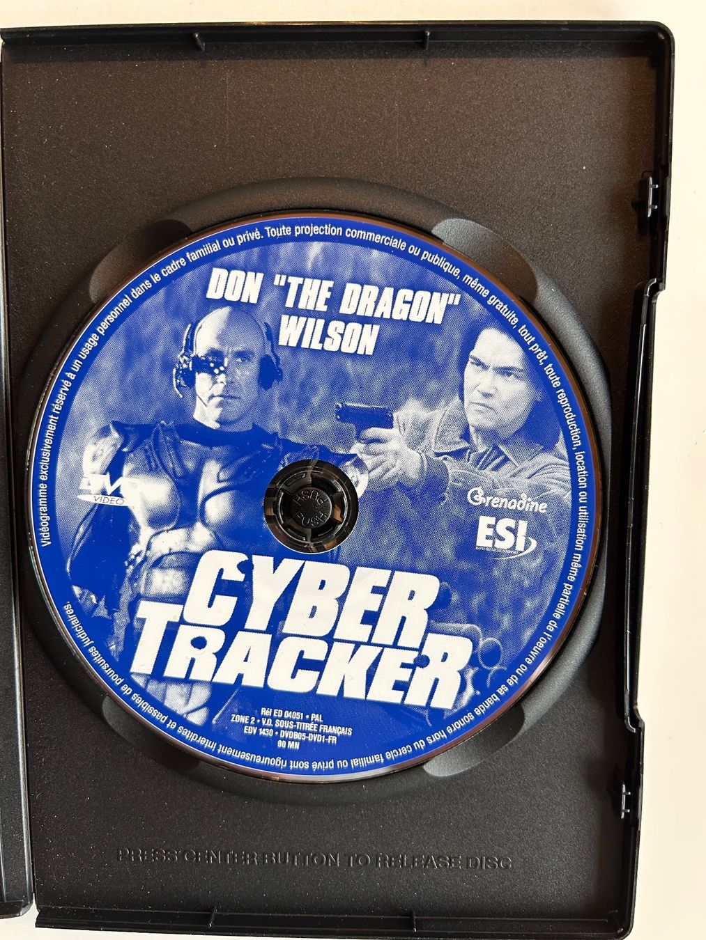 Alle DVDs: CYBER TRACKER 2 – Gebraucht aus St-Cierges von  2