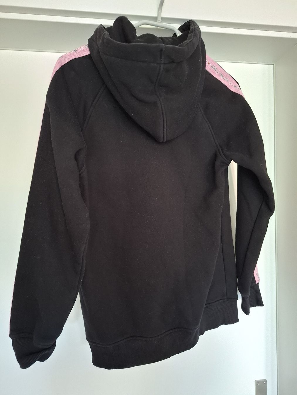 Maglioni & Felpe: Kaputzenpulli von Edelvetica – Usato da Gals venduto da rom_5crv 1