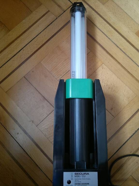 Lampade: Notbeleuchtung, Sicherheitsleuchte Originalvepackt – Usato da Matt venduto da feinmechuhr 1