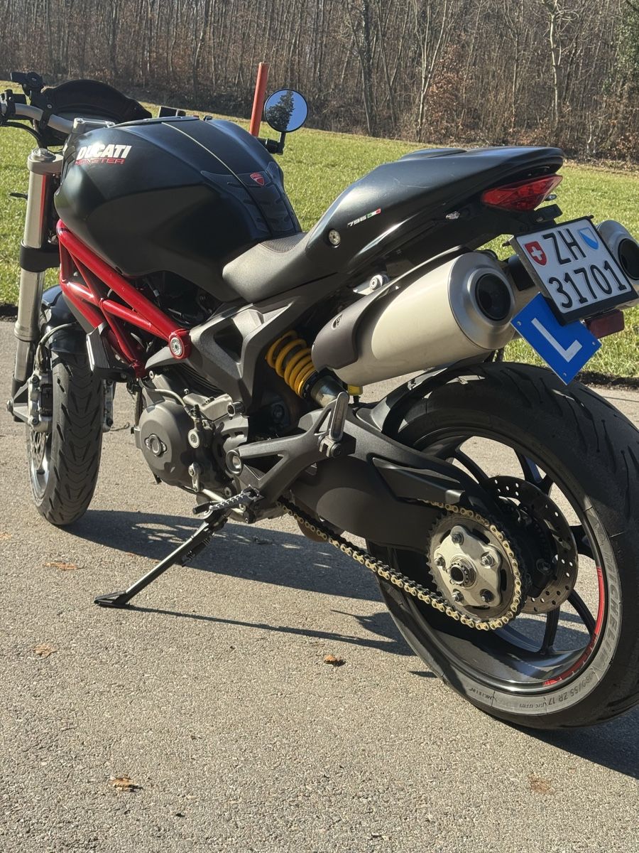 Ducati Strada: Ducati Monster 796 ABS - 35kw – Usato da Winterthur venduto da dav_n8nt 4