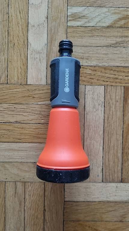 Tecnologia medica: Wasserbrause Gardena – Usato da Steffisburg venduto da flyingheidi01