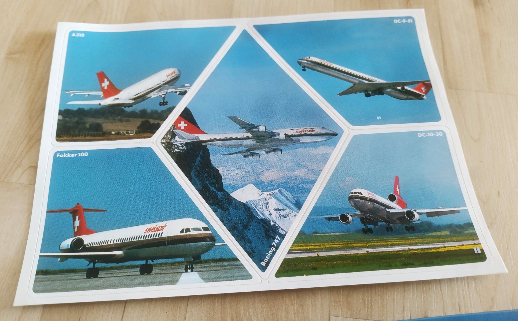 Swissair Dokumente: Swissair Proschüre und Stickerbogen – Gebraucht aus Wil SG von Donaldus 1