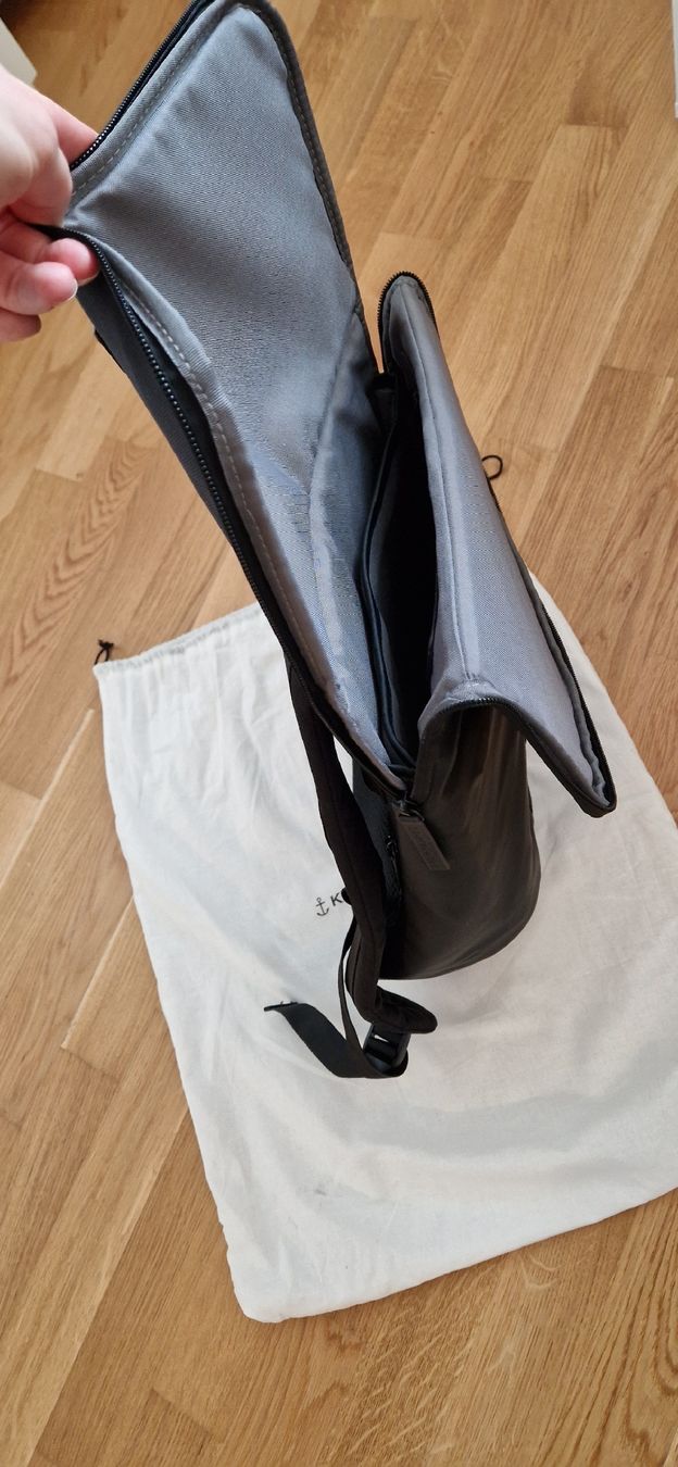 Kapten & Son Zaini: Kapten & Son Rucksack Sundsvall schwarz – Nuovo (secondo la descrizione) da Zürich venduto da c.line89 6