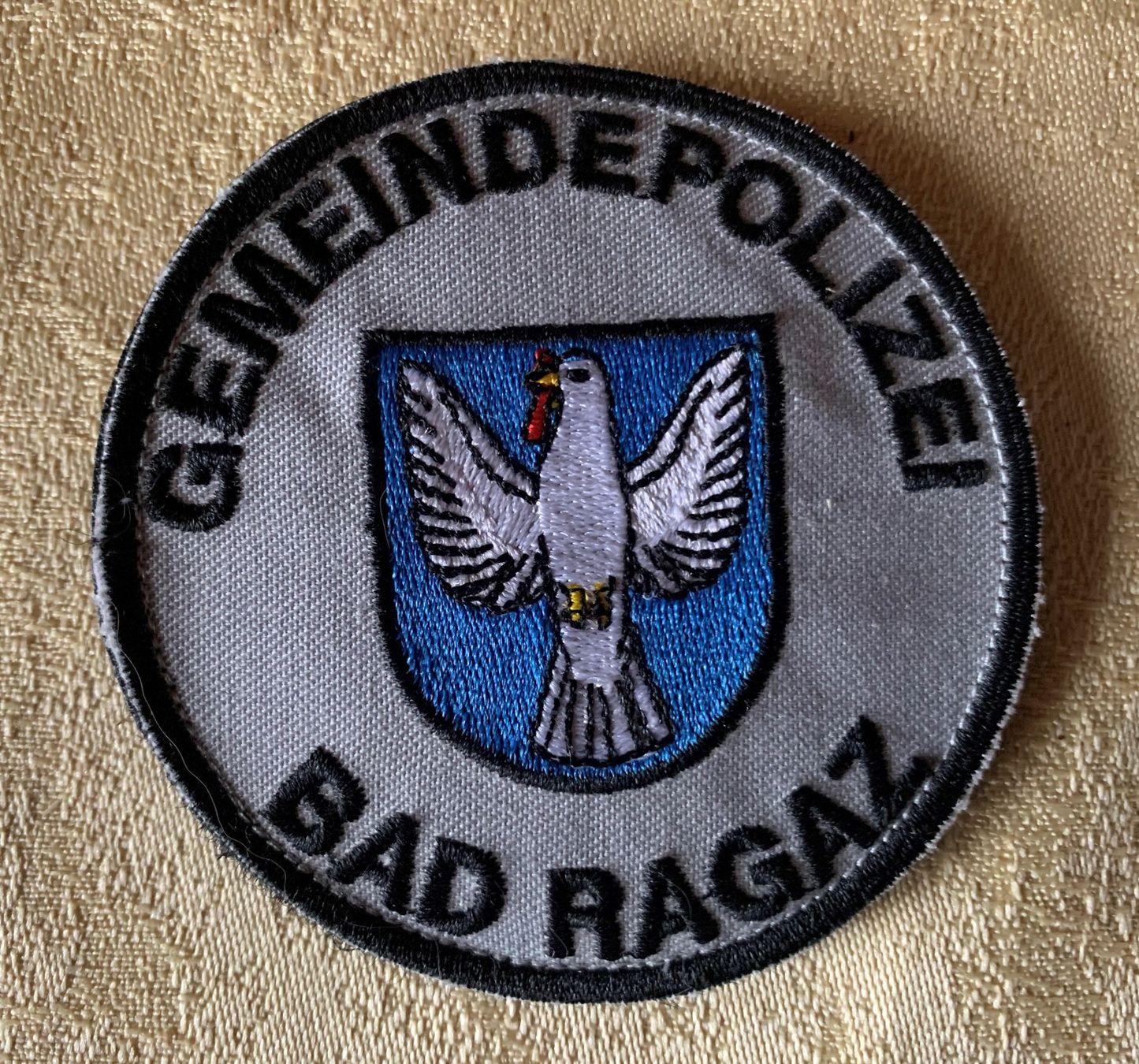 Placchette & Badge: Abzeichen Gemeindepolizei Bad Ragaz – Usato da Volketswil venduto da zwitsch33