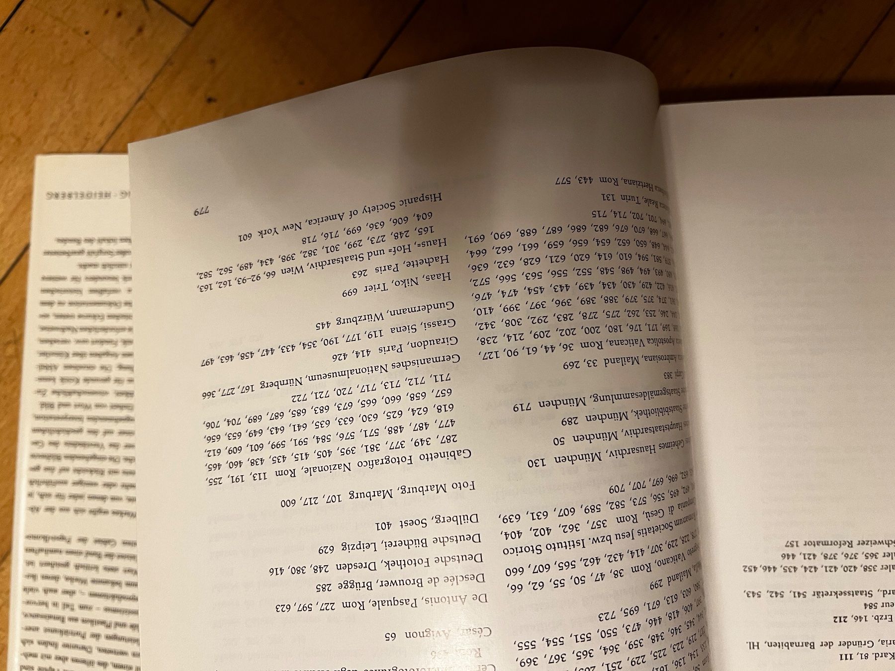 Bücher: Geschichte der Päpste in Bilder – Gebraucht aus Riehen von MaestroImperatore 4