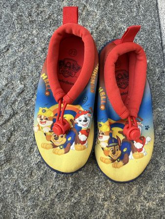 Paw Patrol Badeschuhe/ Badesandalen Grösse 23