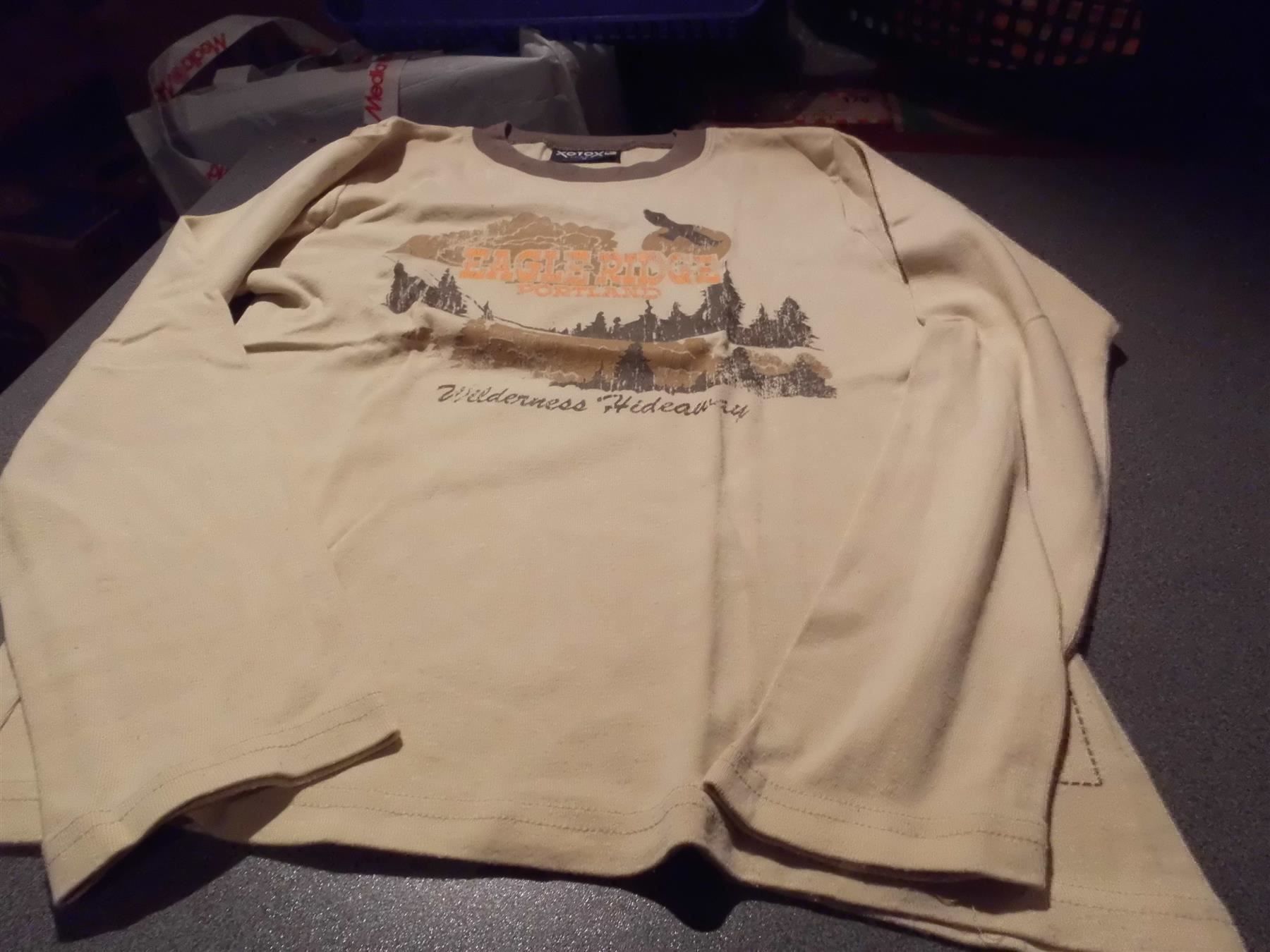 Pulls et sweat-shirts: Pullover Grösse M, XOTOX, hellbraun, Auf – D'occasion à Zürich par abraxas1291