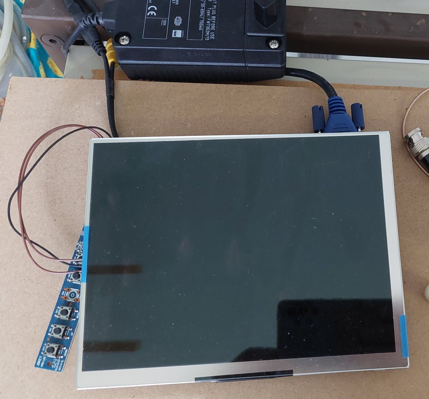 Messen: Rhode & Schwarz Spectrum Analyzer – Defekt aus Bülach von blksize 2