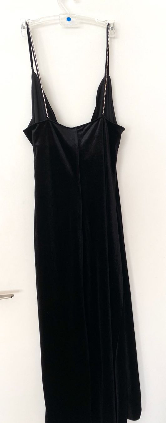 Zara Vestiti: Abendkleid schwarz / Samtkleid von Zara Gr. XL – Usato da Thalwil venduto da gb_ea2000 2
