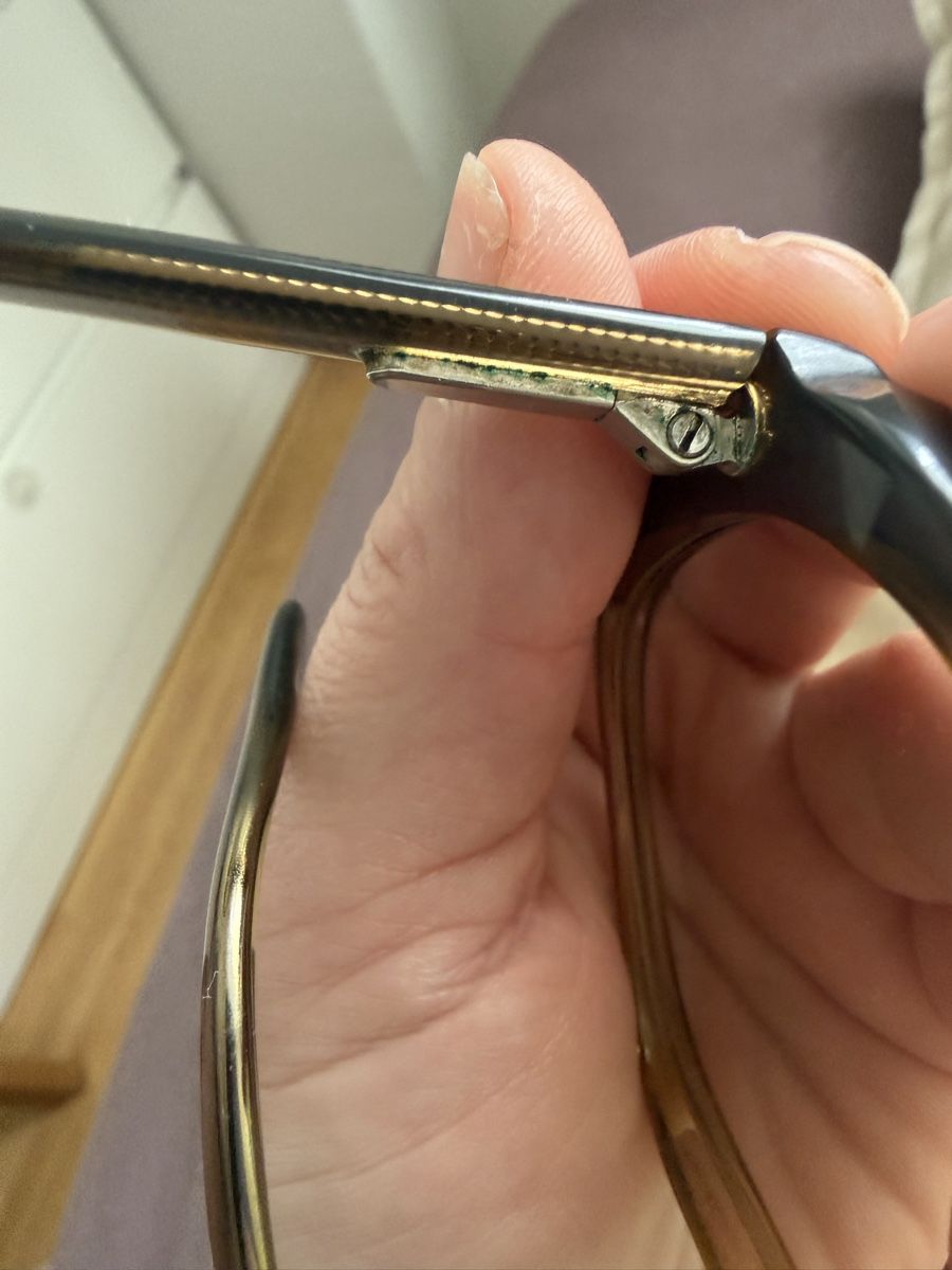 Michael Kors Occhiali & Lenti: Eyeglasses frames, with small damages. – Usato da Zürich venduto da Elh_sunny 1