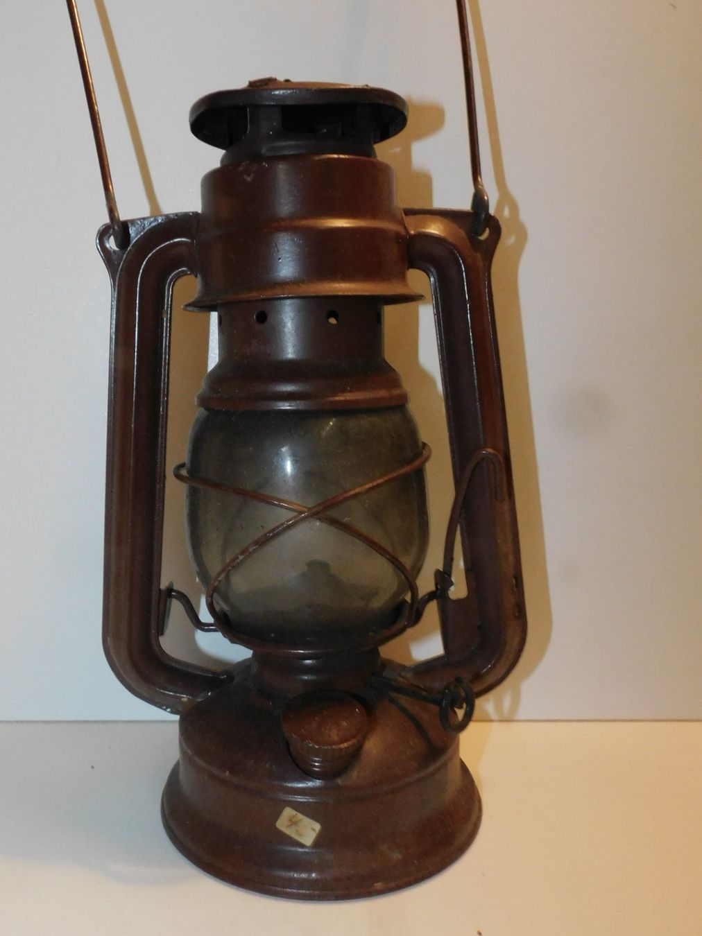Lampade: Petrol Lampe Laterne ca 30 jahre plus - Blech Petrollampe – Usato da Sursee venduto da 76 4
