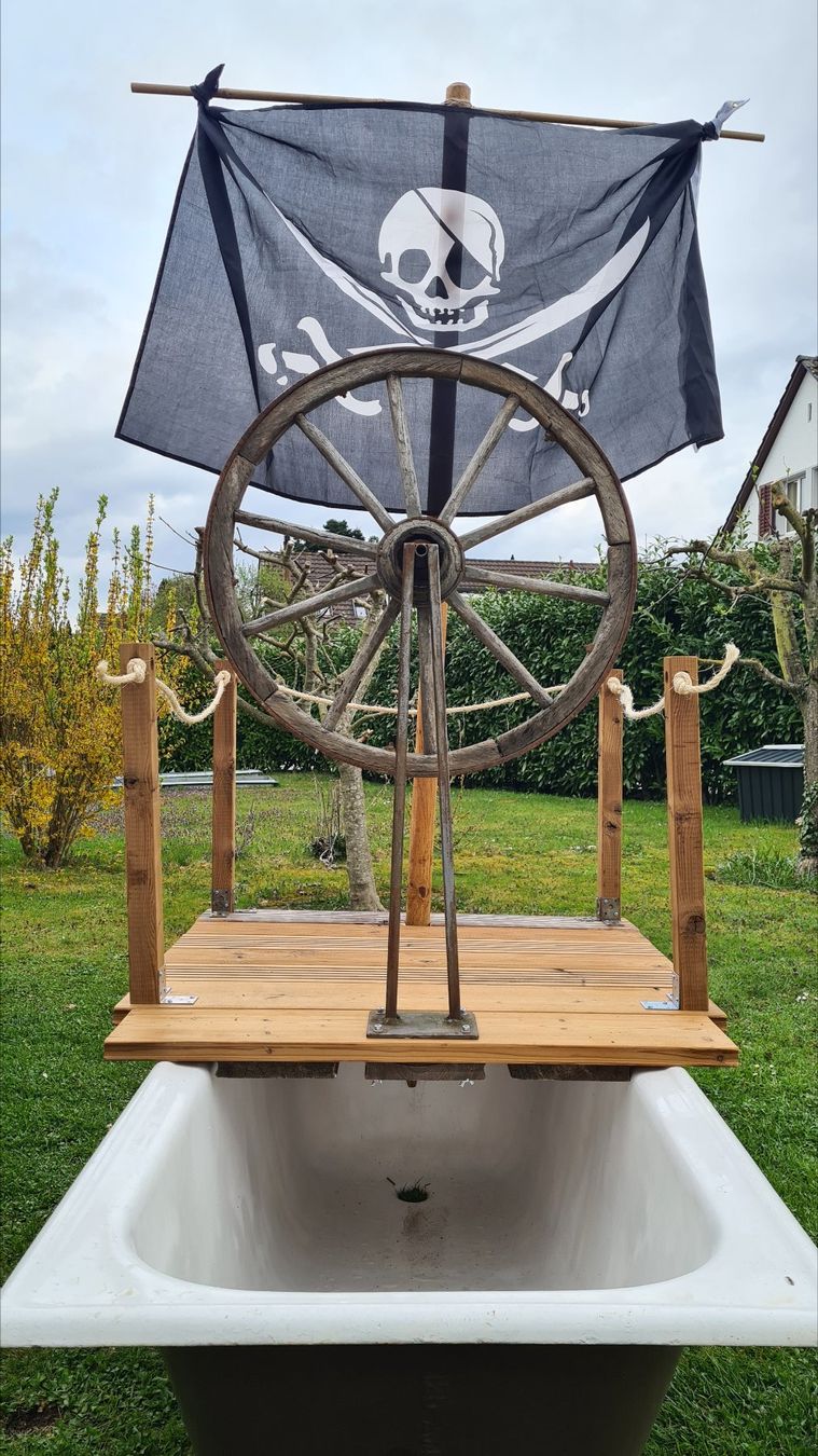 Giocattoli: Piratenschiff Badewanne, Abenteuer bereit! – Usato da Dübendorf venduto da Brm77 1