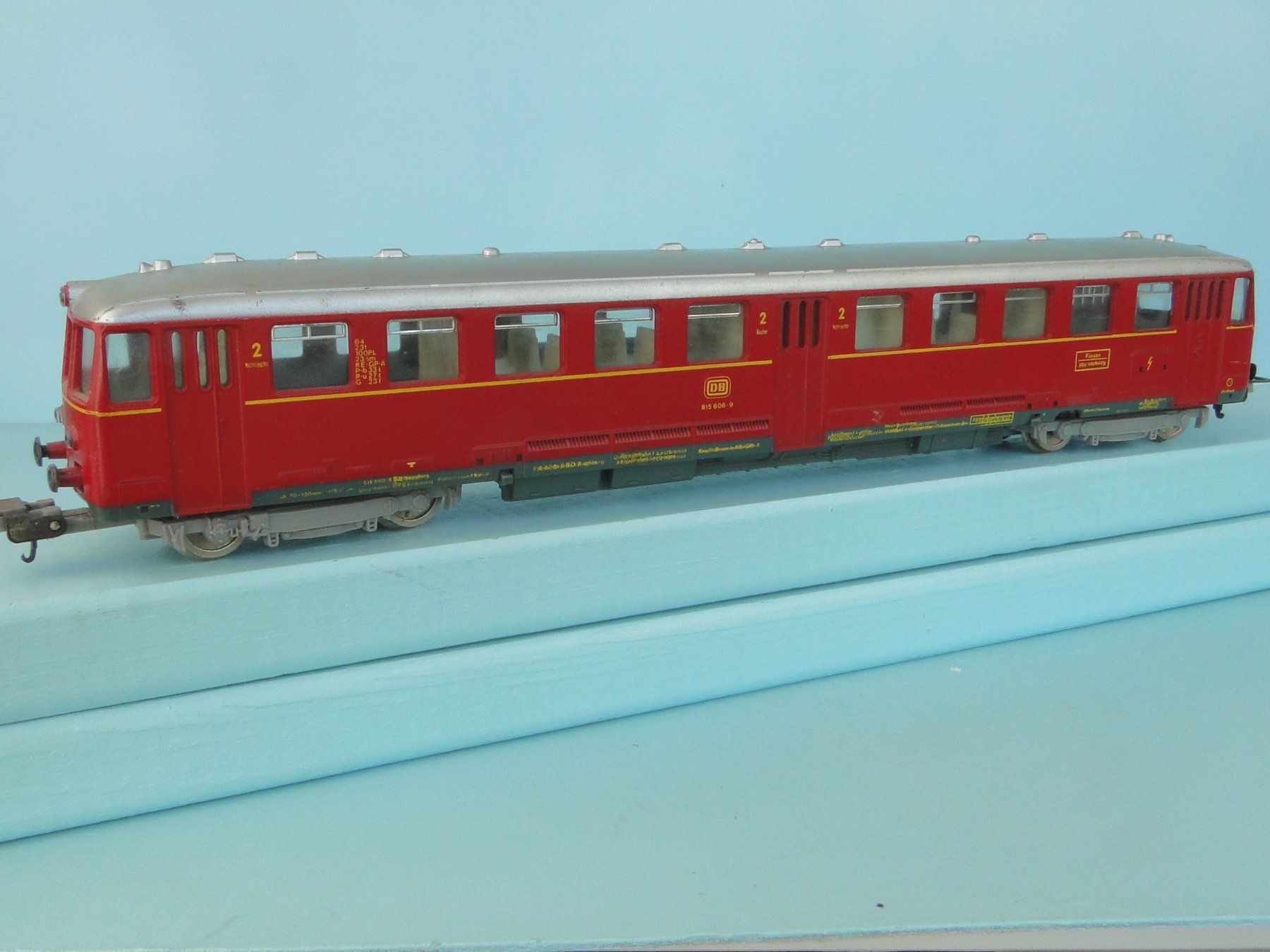 Libri: LIMA DB Akkutriebwagen Set 815/515 – Usato da Bülach venduto da cann11 1