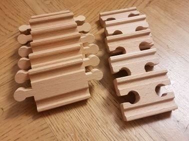 Modelleisenbahnen: 10 x rails de Train en bois adaptateurs – Neu und originalverpackt aus Gurmels von Swisspod 1