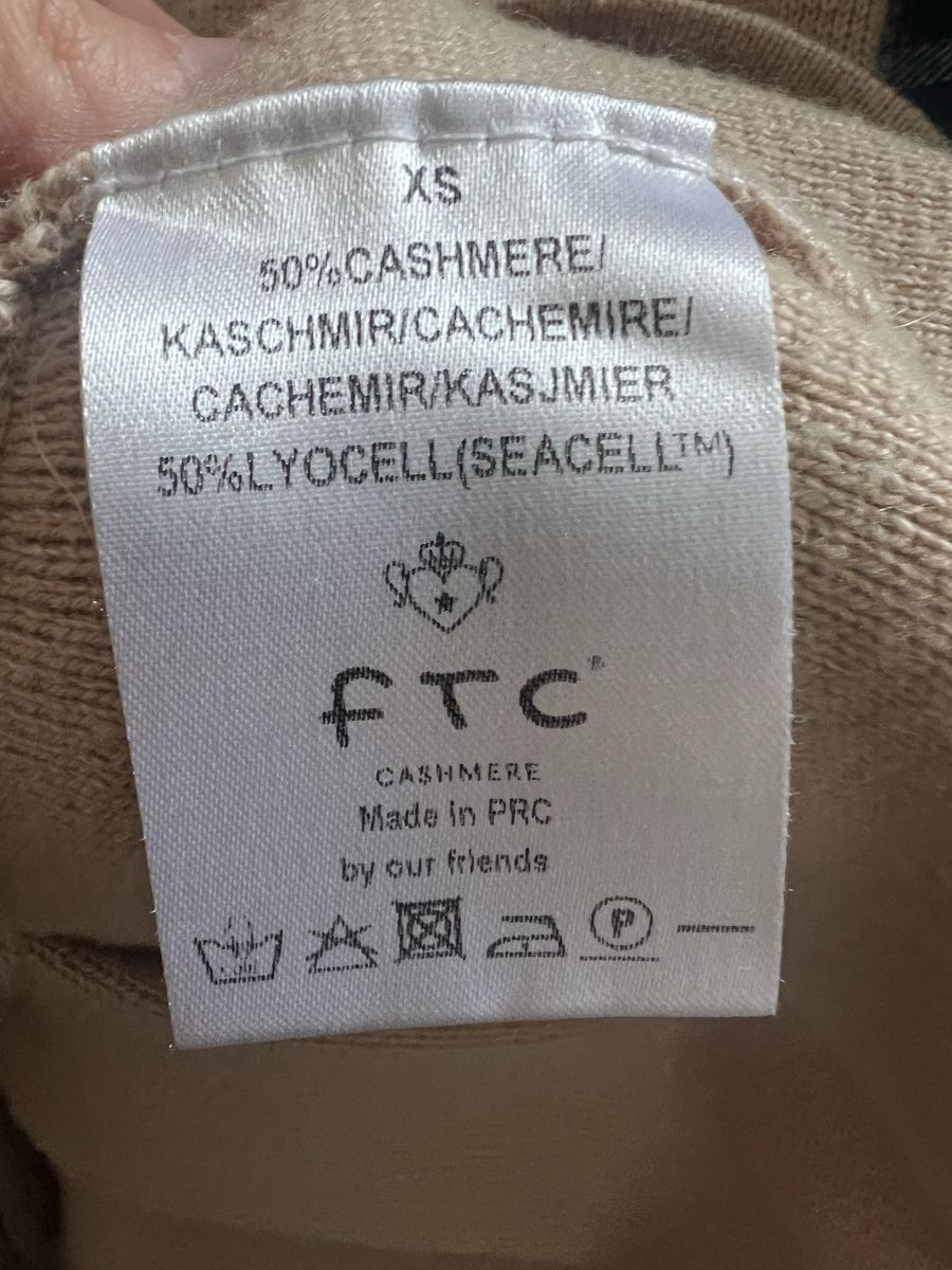 FTC Giacche: FTC Cashmere Strickjacke, Beige, XS – Usato da Langenthal venduto da ivet7 4