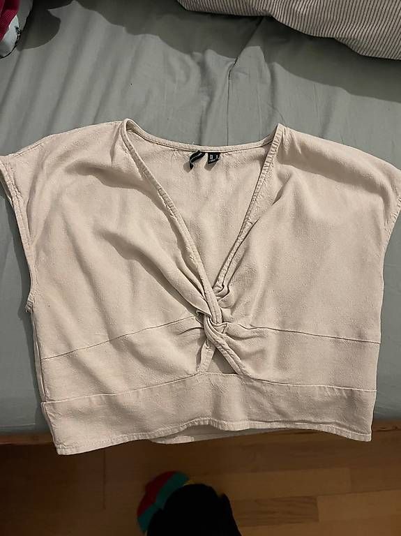 Blusen: Blouse Vero Moda Gr. M – Gebraucht aus Ostermundigen von eli_ndj2