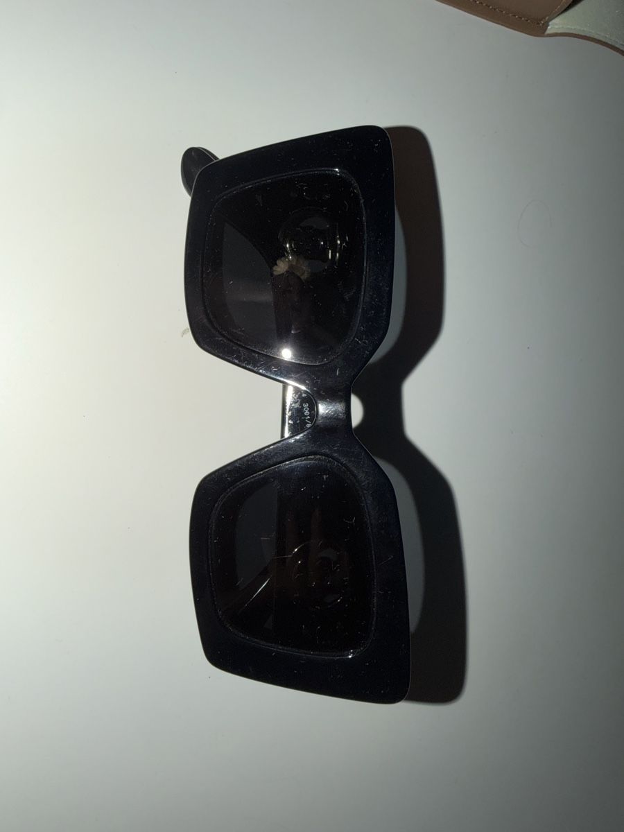 Burberry Occhiali & Lenti: Lunettes de soleil Burberry – Usato da Grand-Lancy venduto da joa_c8sn