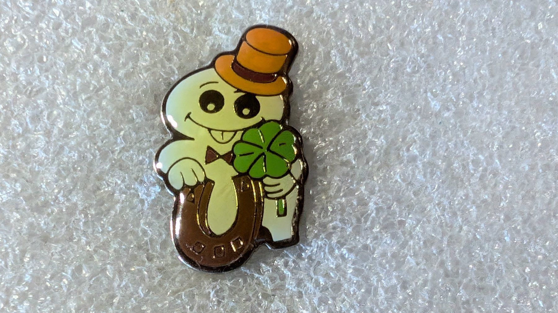 Placchette & Badge: Ansteckpin 227: Maga Bio – Usato da Oppligen venduto da Pin-Fall-Shop