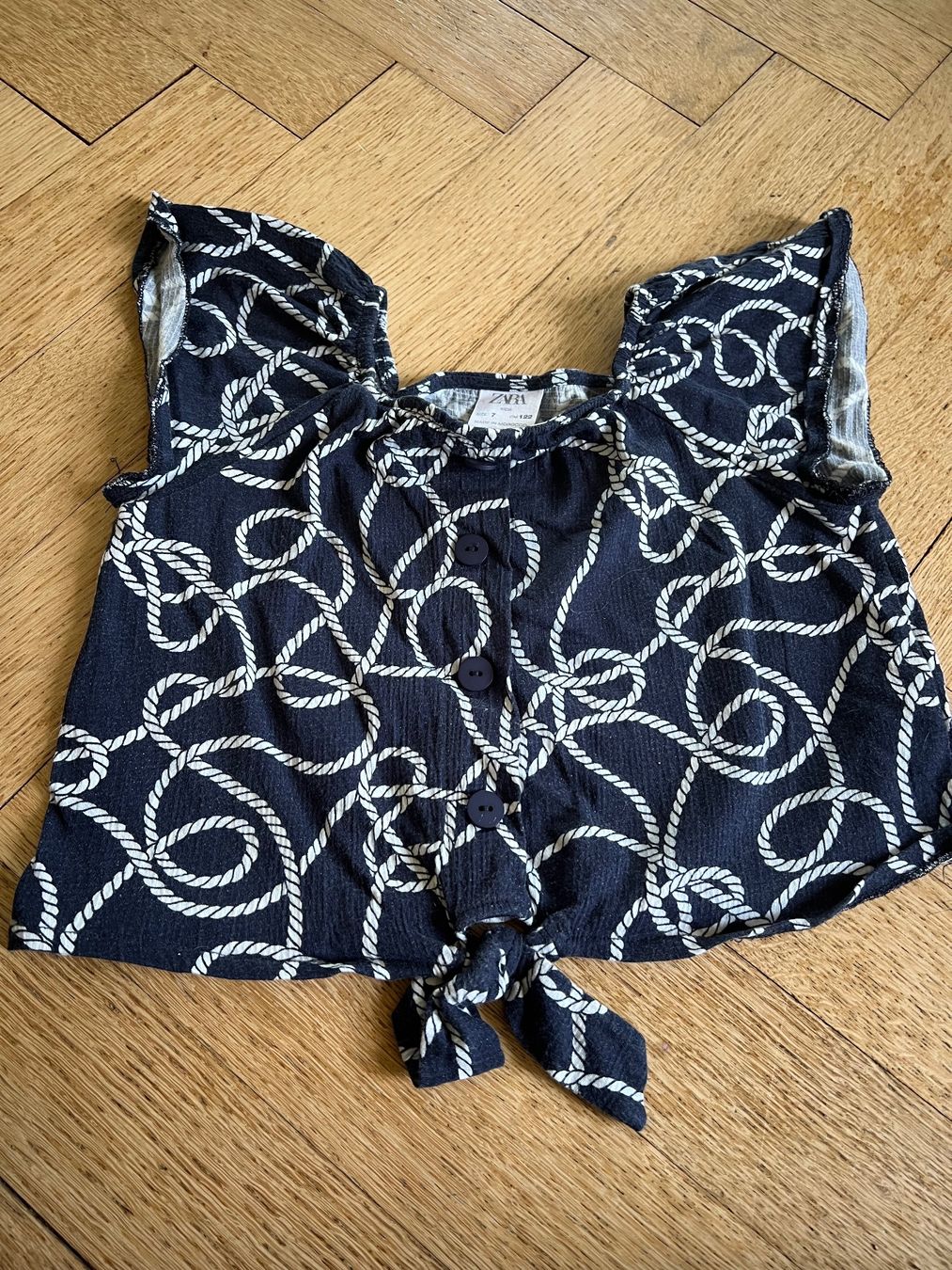 Zara Camicette, T-shirt & Top: Top Zara Grösse 122 – Usato da Beinwil am See venduto da brigittehug