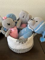Peluche + panier crochet fait main – Idéal comme cadeau