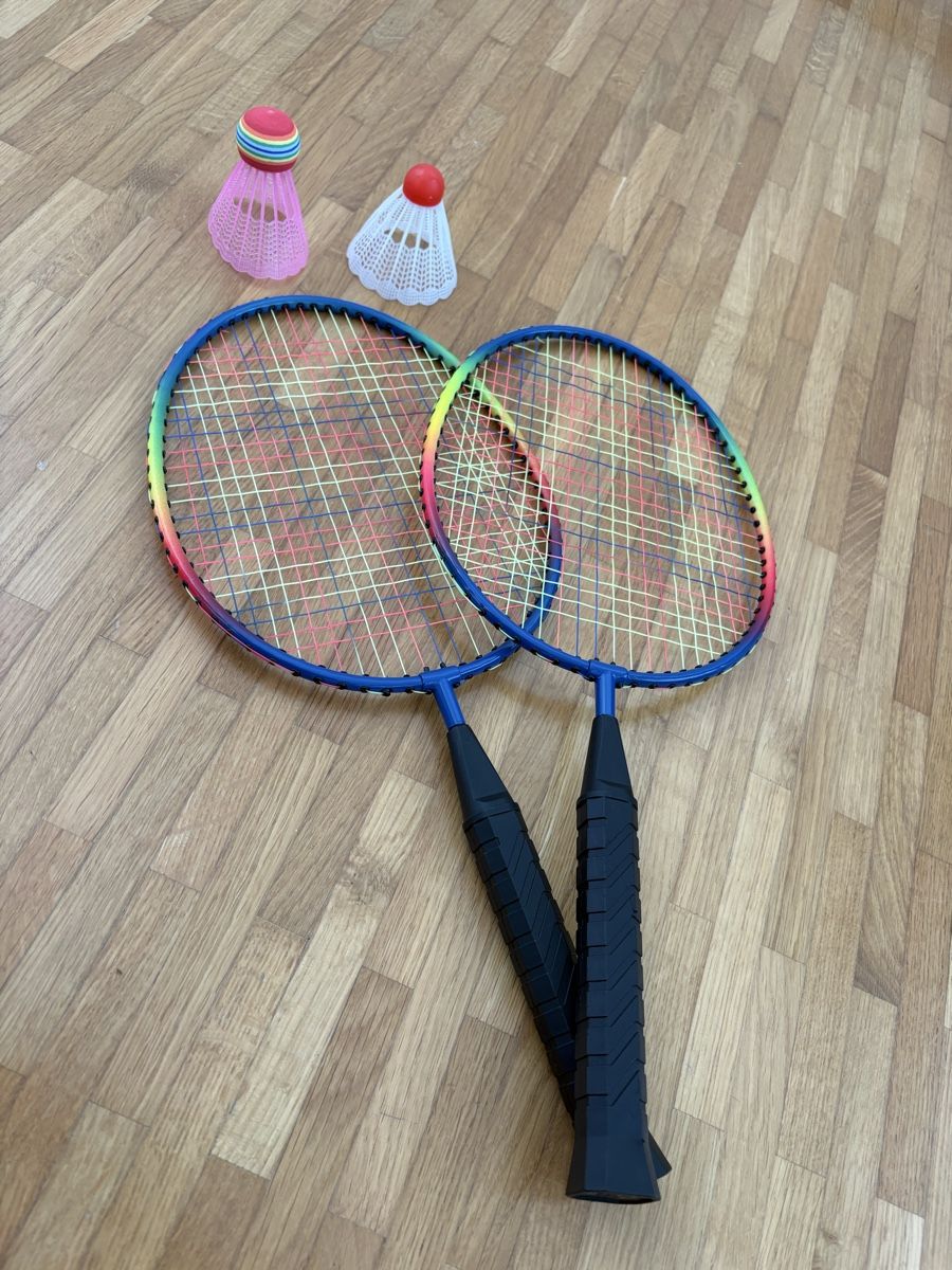 Raquettes: Badminton Schildkröt rackets NEW – Neuf avec emballage d'origine à Pfäffikon SZ par mat_y9ng