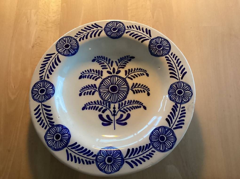 Piatti di portata: Plat en porcelaine – Usato da Corsier sur vevey venduto da Hitu
