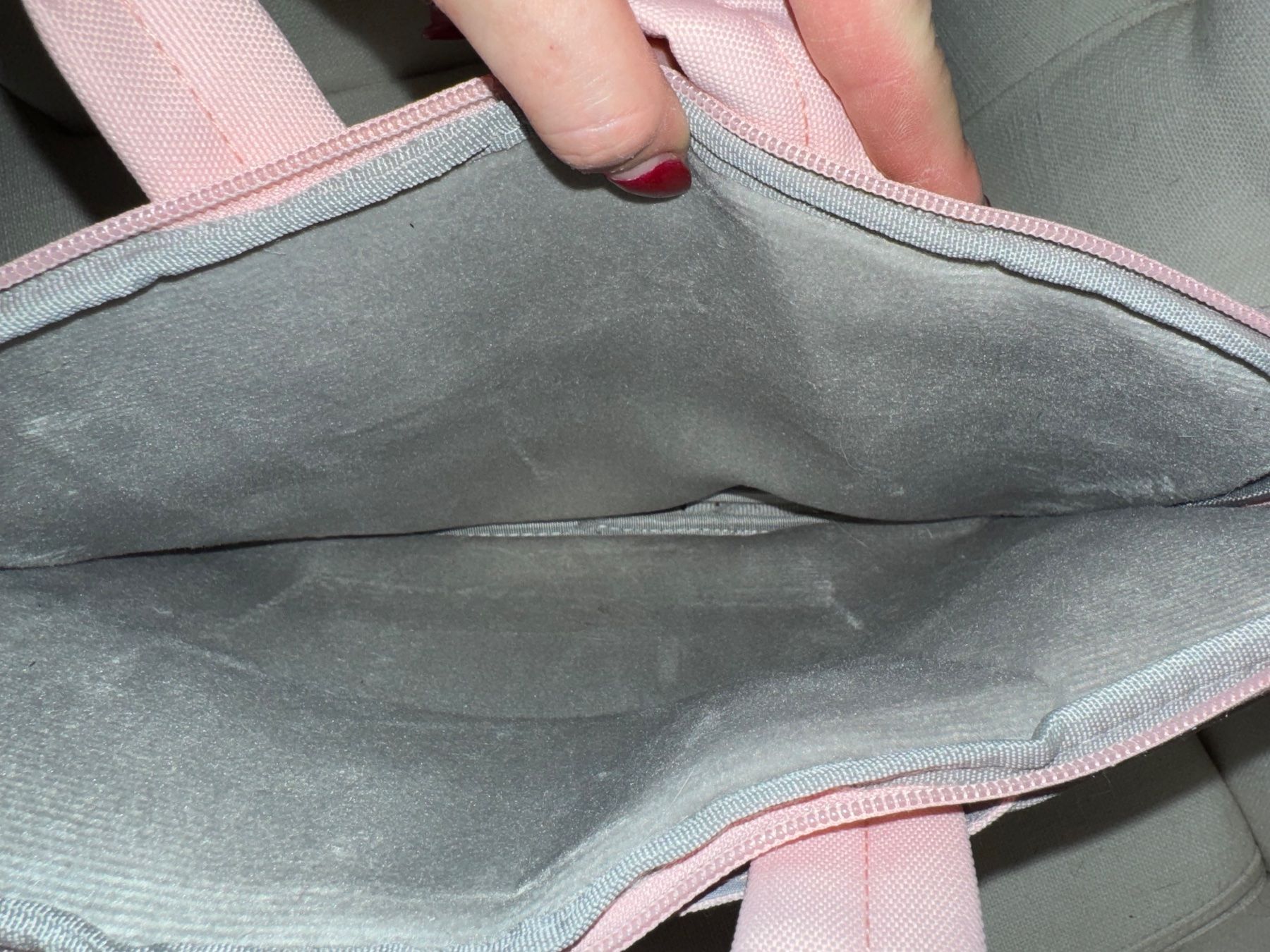 Borse da donna: Rosa Laptoptasche – Usato da Grosswangen venduto da shoes.bags.and.co 4