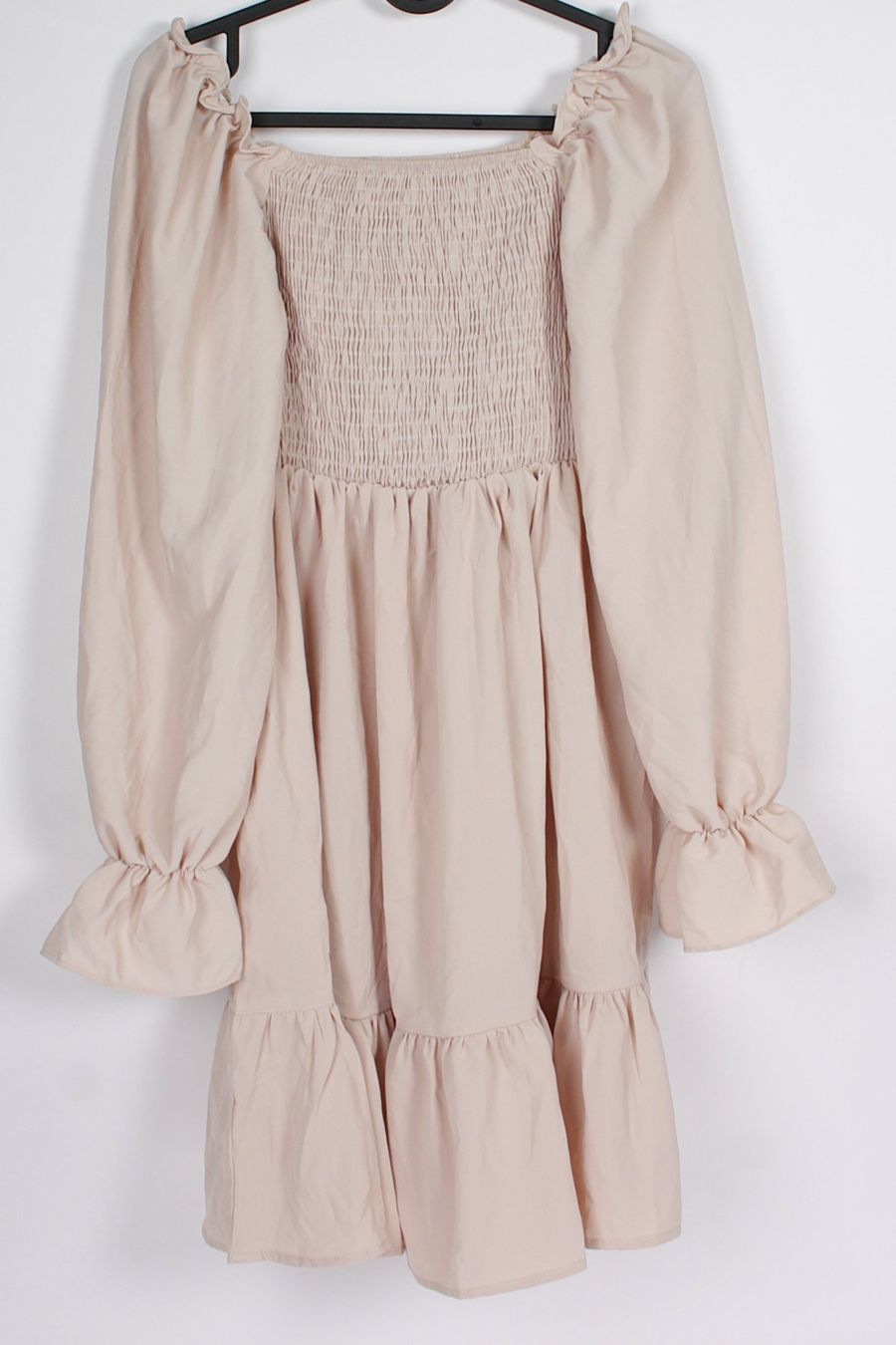 Shein Robes: SHEIN Kleid beige/rosa – D'occasion à Zollikofen par Restwert_Zollikofen