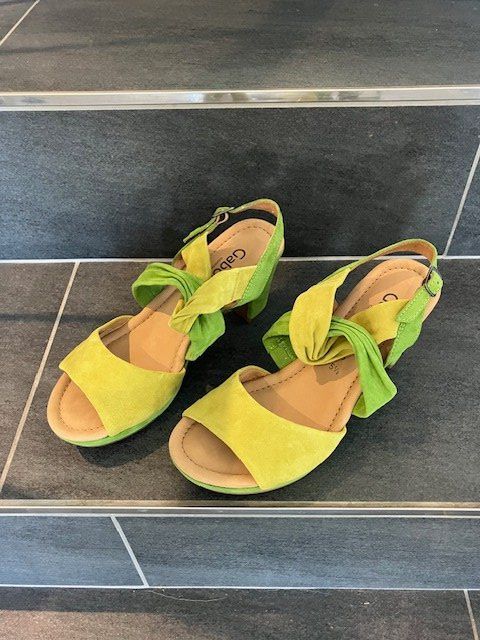 Gabor Scarpe da donna: Gabor Sandalen, Grösse 38.5, Grün – Nuovo (secondo la descrizione) da Märwil venduto da Yvonne034