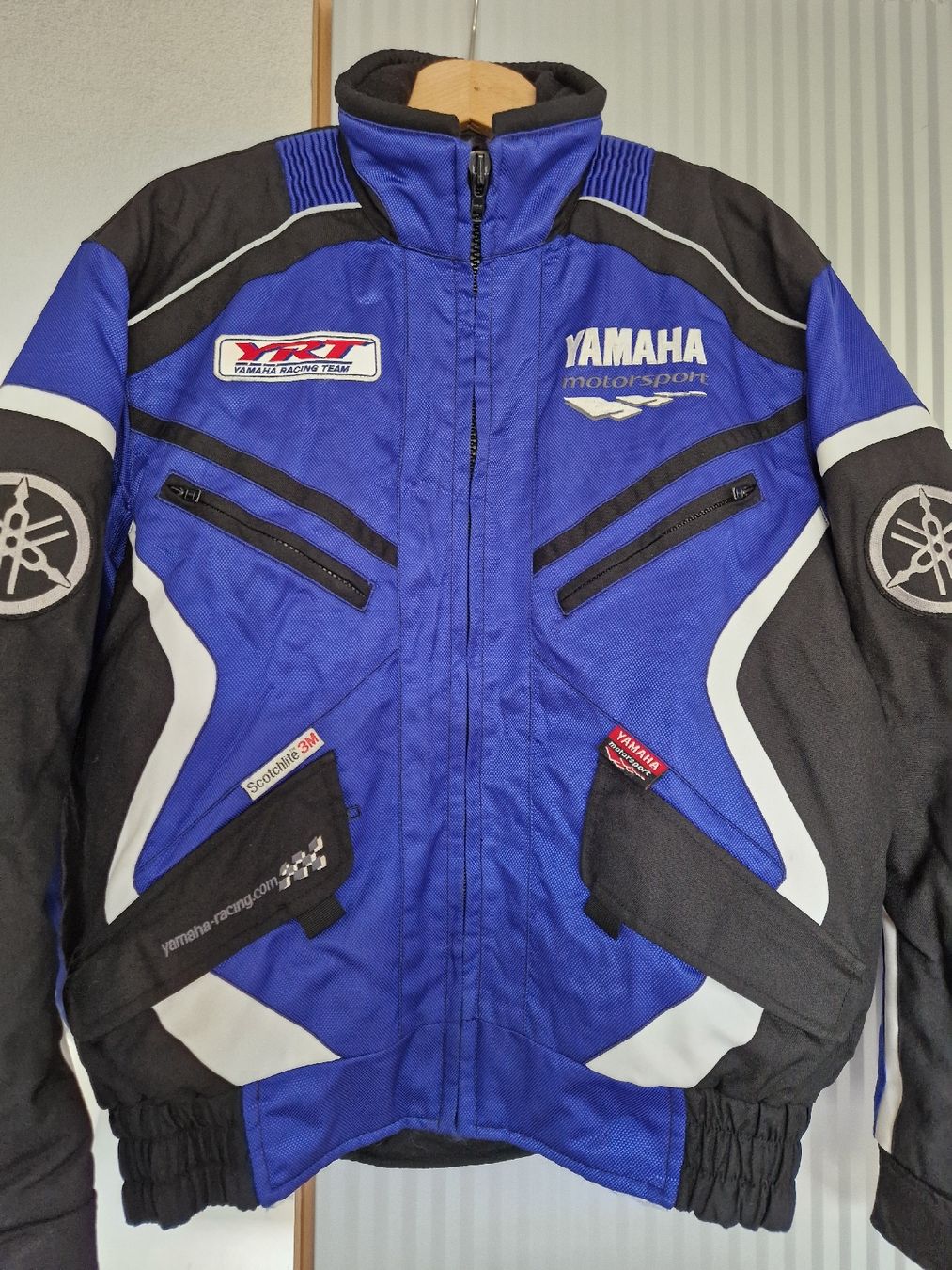 Yamaha Giacche: Veste Yamaha Gr L – Usato da Kottwil venduto da Bubu9