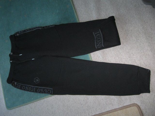 Hosen: ICONO JOGGERHOSE,NEUWERTIG! – Neu (gemäss Beschreibung) aus Zürich von Rwinnie 1