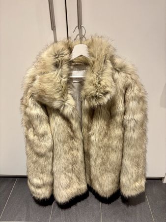 Kunstfelljacke LeGer Studio beige sehr guter Zustand