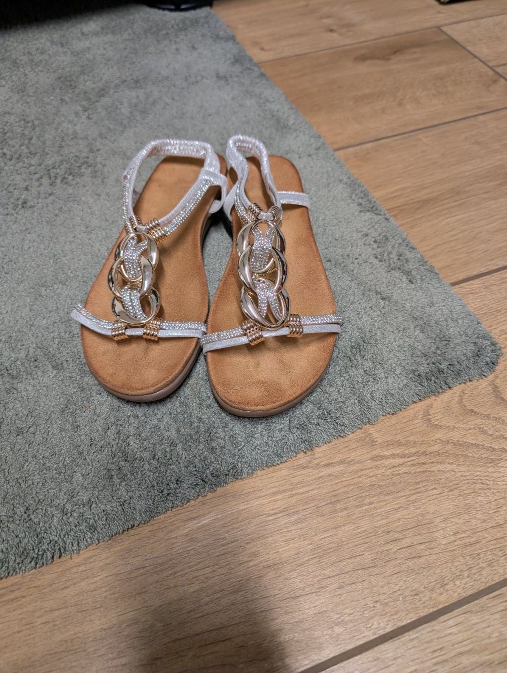 Chaussures femmes: Sandalen – D'occasion à Duggingen par cri_76mj 6