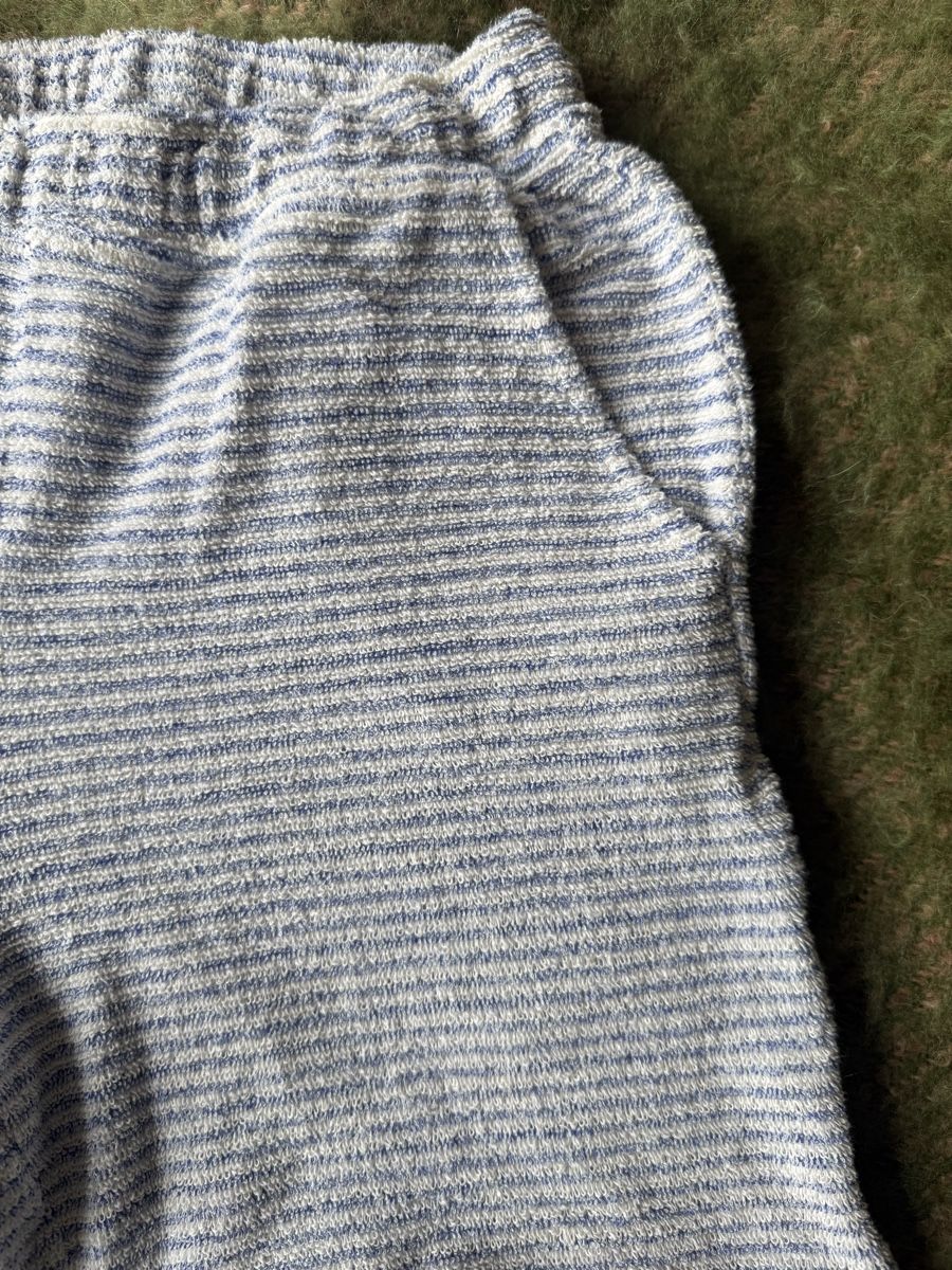Zara Pantaloni: Frottee Shorts 164 – Usato da Zürich venduto da Mothai 1