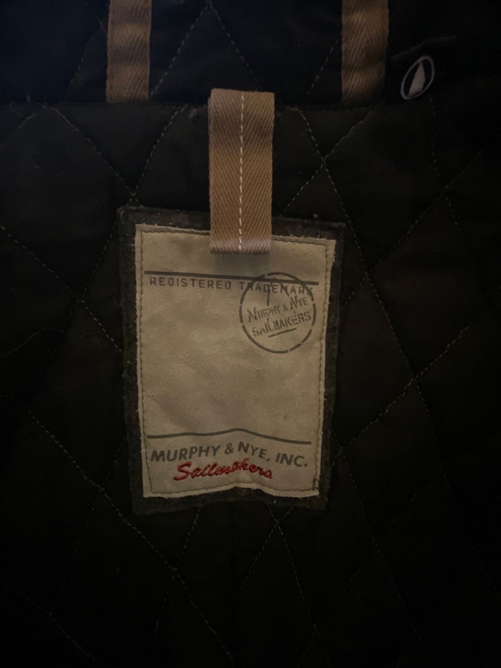 Cappotti: MURPHY & NYE SAIL MAKERS MANTEL M. SPEZ. DETAILS – Usato da Scuol venduto da Lotus2020 2