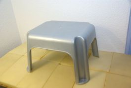 Tritthocker Kunststoff - silber