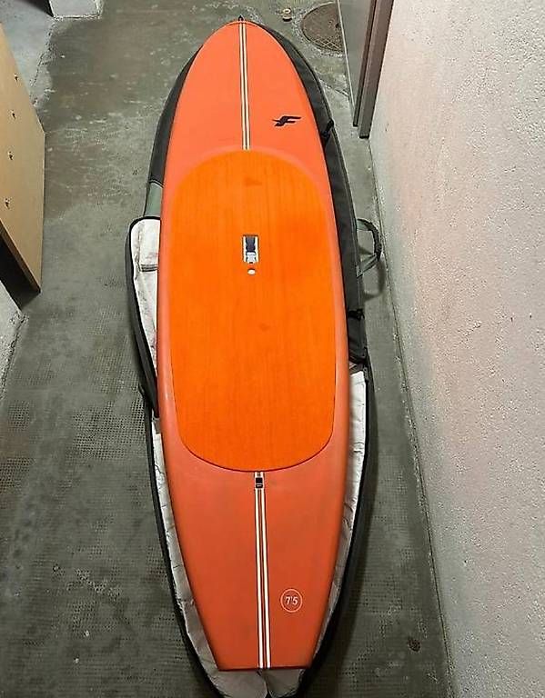Axis Tavole da surf e di nuoto: Ensemble pump foil et downwind foil sup foil full carbone – Usato da Préverenges venduto da Jul.cl.21 2