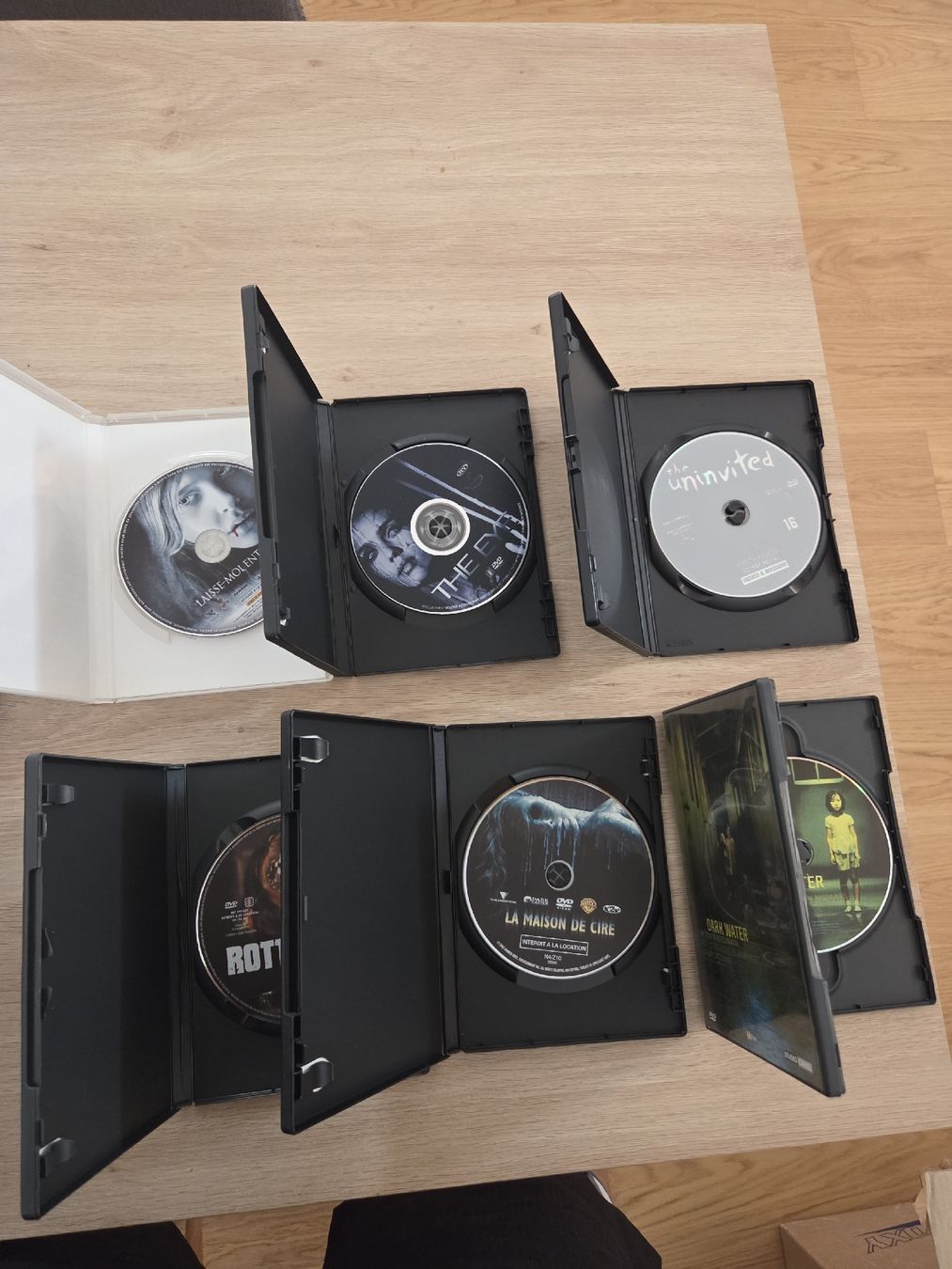 Tutti i DVDs: 6 DVD d'horreur  – Usato da Tramelan venduto da mic_5lzm 2