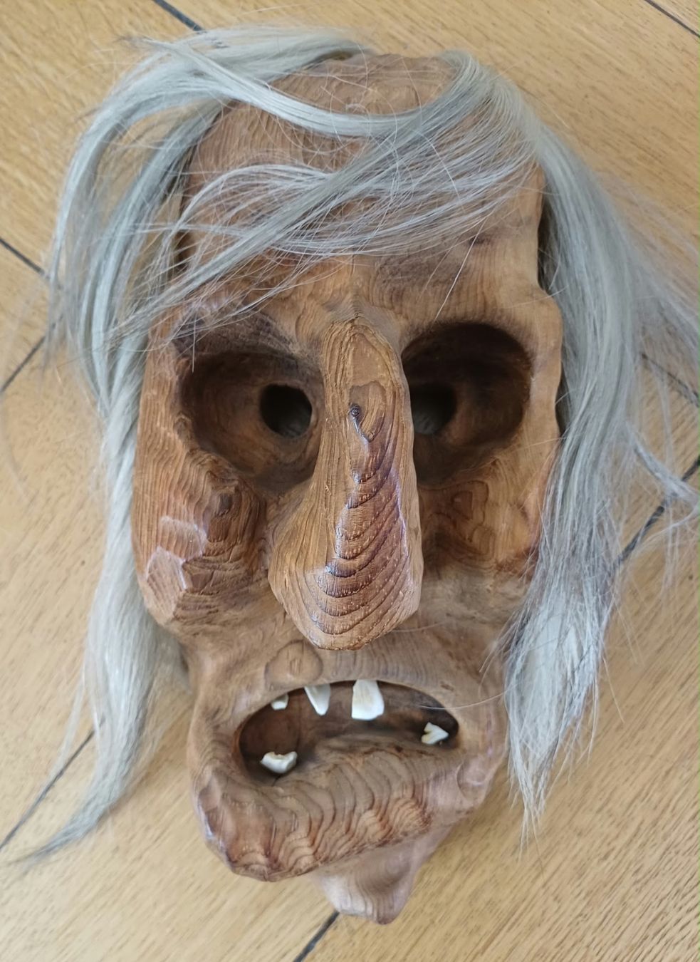 Altro in Antiquarato & Arte: Vier antike Holzmasken Wallis – Usato da Basel venduto da tim_h5p9 2