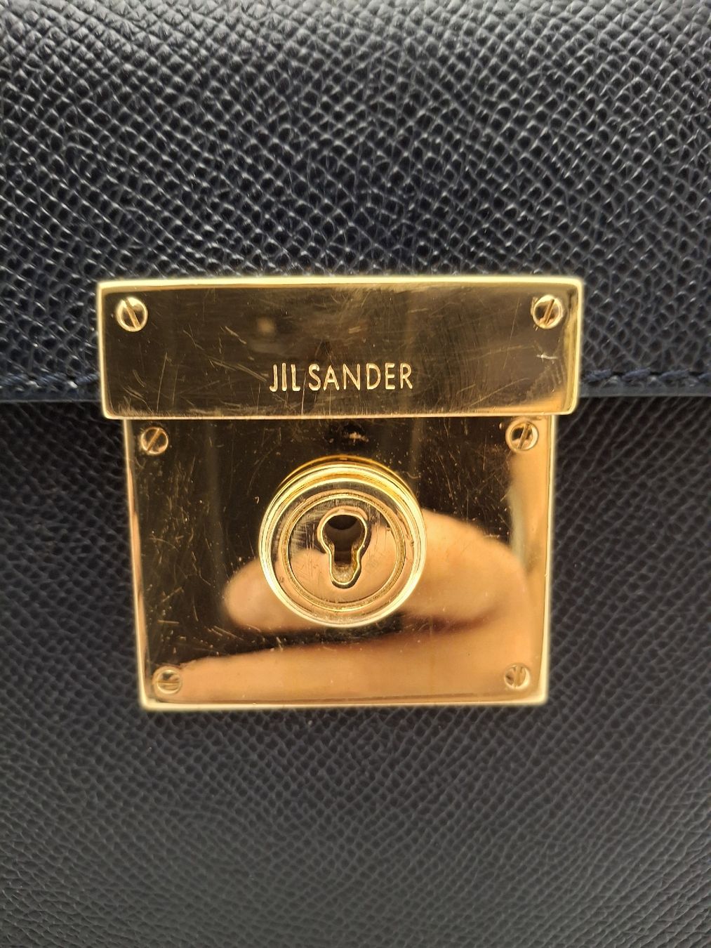 Jil Sander Sacs femmes: Jil Sander Handtasche dunkelblau Leder – D'occasion à Fislisbach par HurtiBrocki 2