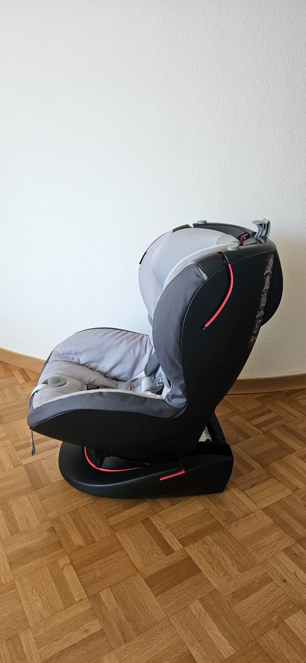 Maxi-Cosi Auto-Kindersitze: Maxi-Cosi Rubi XP – Gebraucht aus Zürich von DerPete 4