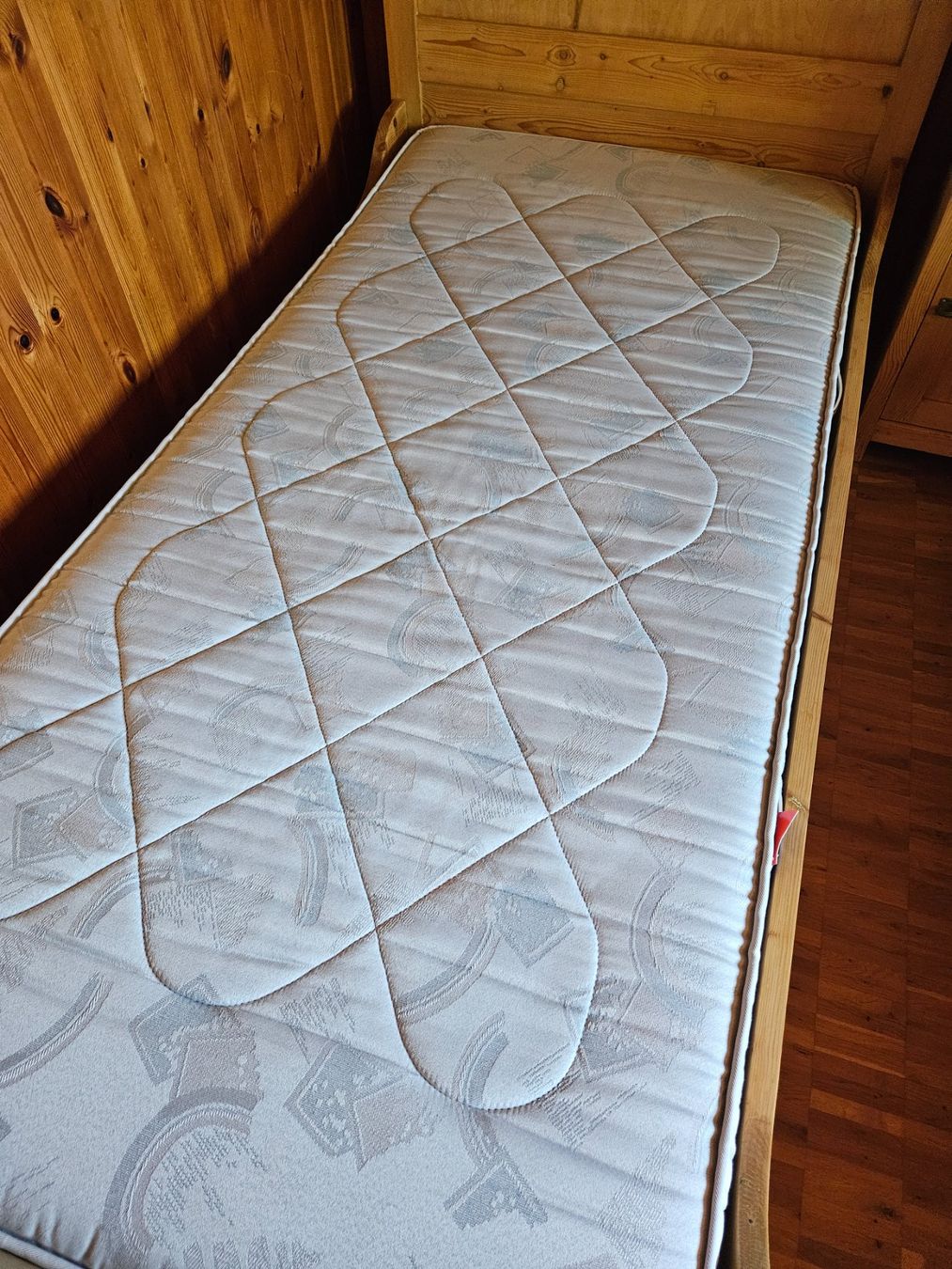 Letti: Betten 90x190 – Usato da Rorschacherberg venduto da snoopy133 7
