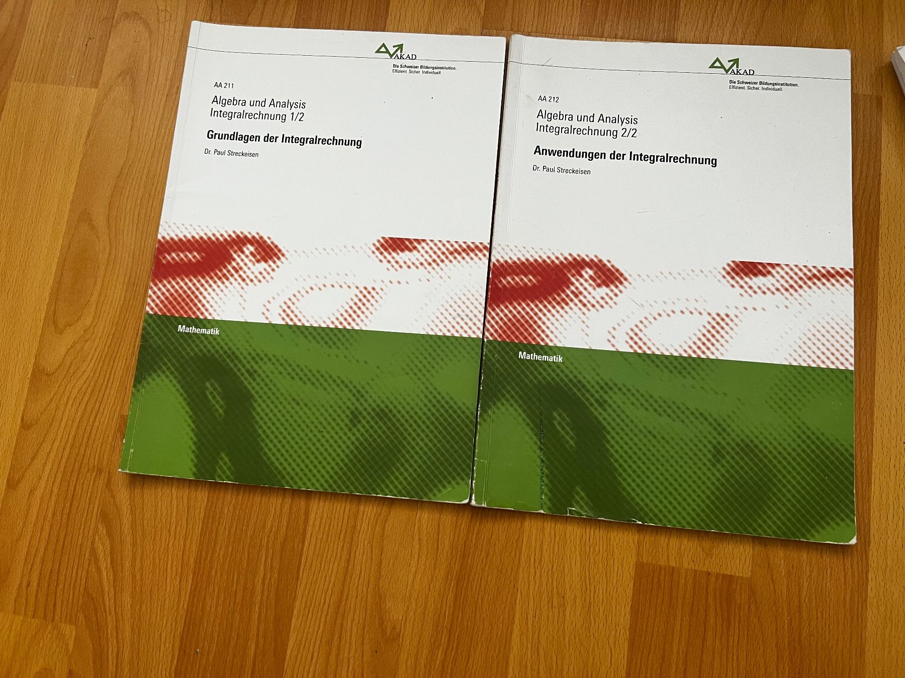 Livres: Integralrechnung – D'occasion à Adliswil par cha_2rpc